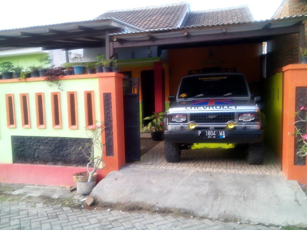 Banyuwangi Homestay Экстерьер фото
